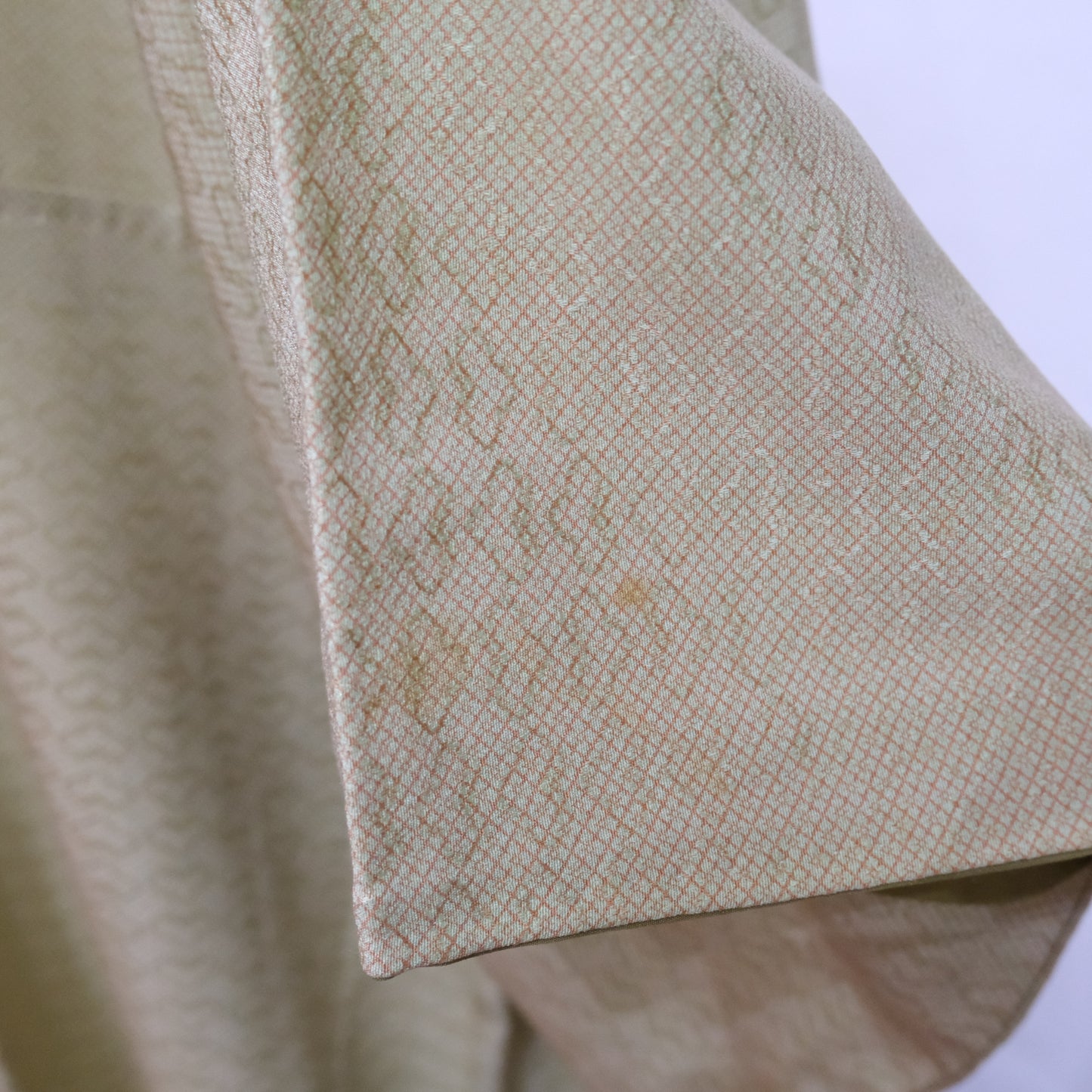 Vintage Japanese Kimono – Soft Sage Green Silk Haori Jacket – Traditional Floral Crest