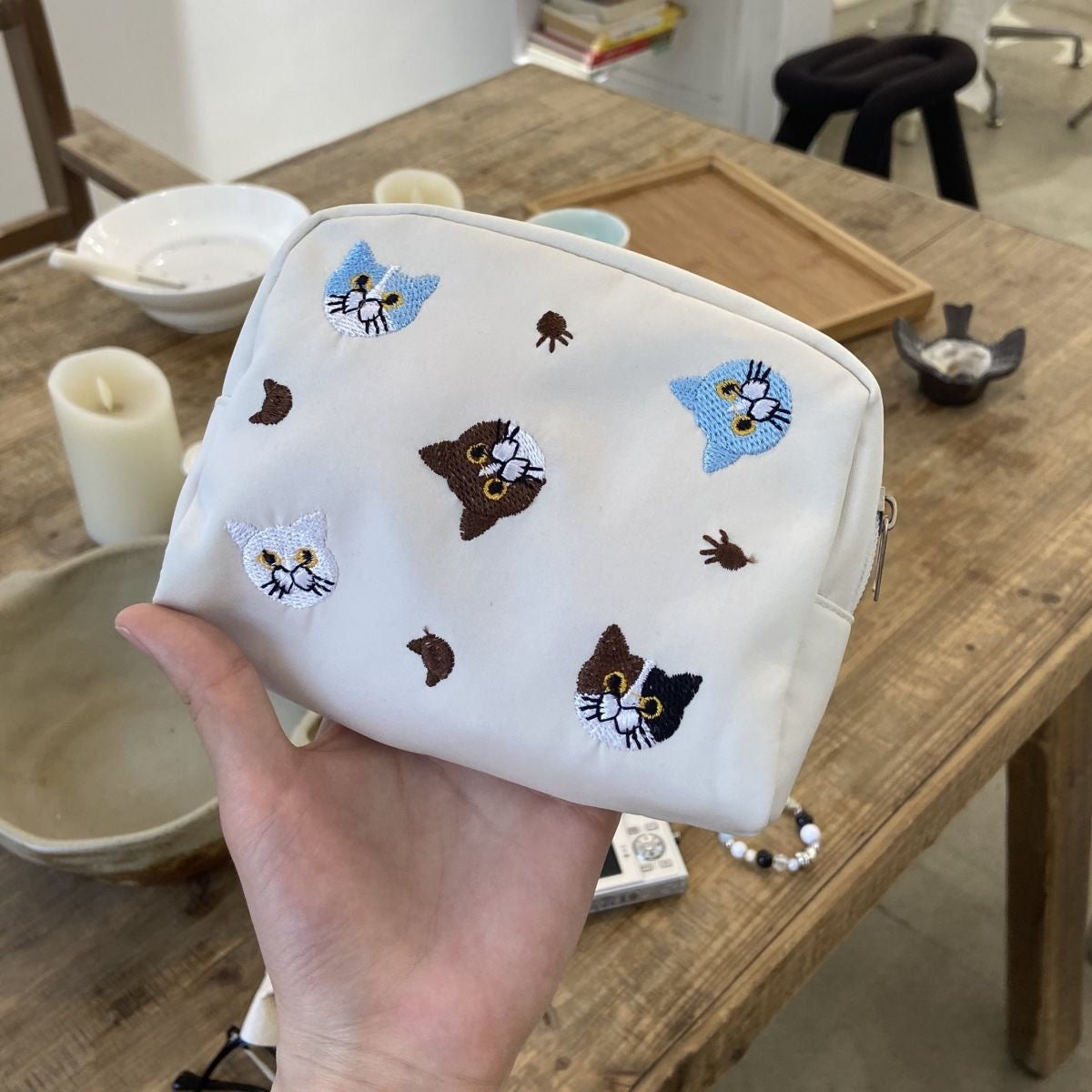 Cute Cat Embroidery Coin Purse Makeup Bag Cute Travel Pouch