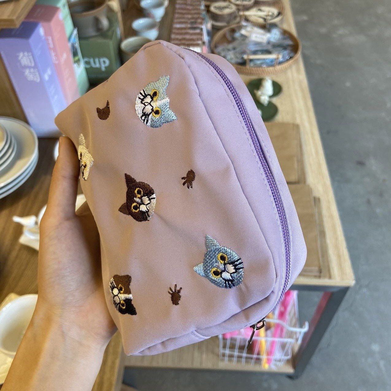 Cute Cat Embroidery Coin Purse Makeup Bag Cute Travel Pouch