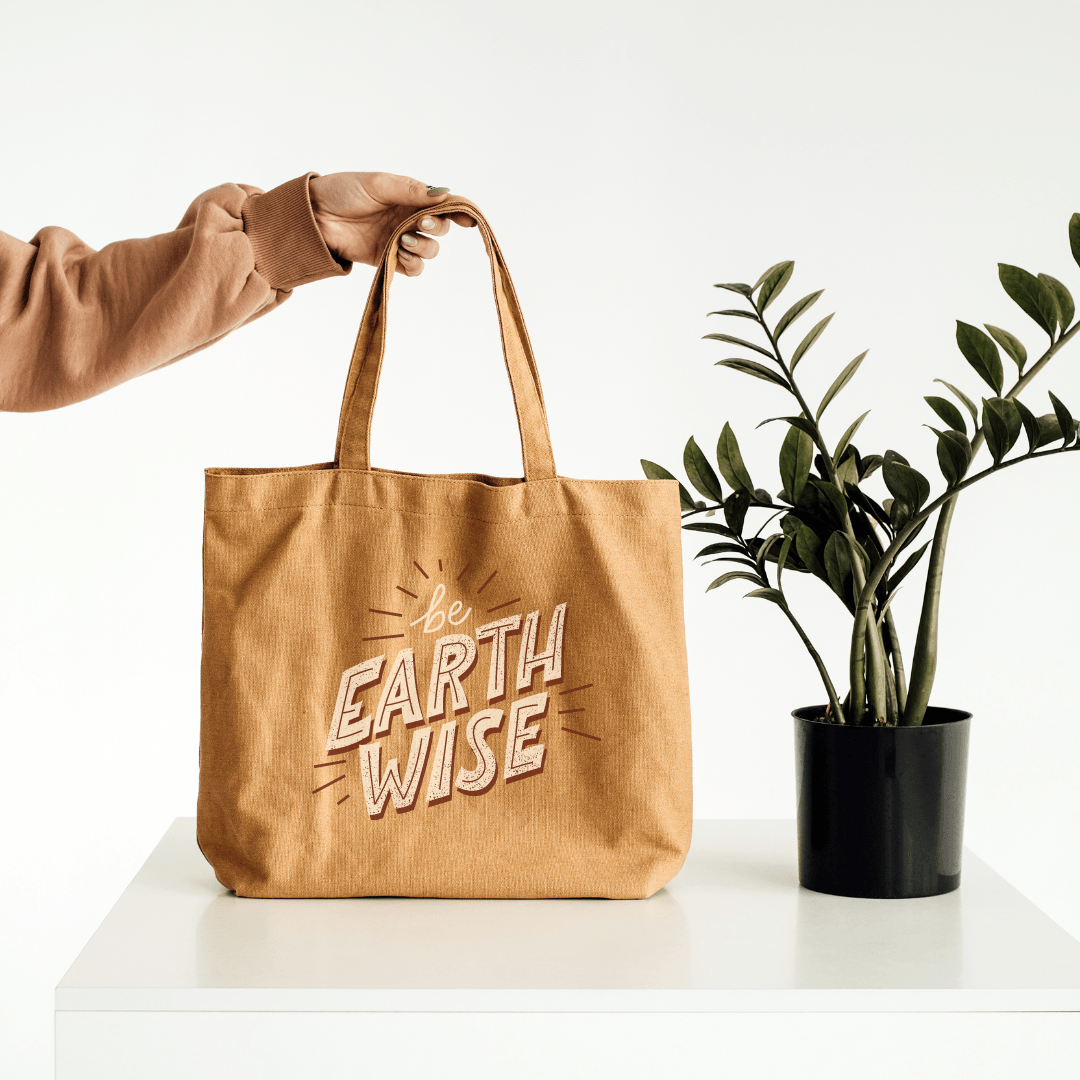 The Timeless Allure of Vintage Leather Bags - OneCatBoutique