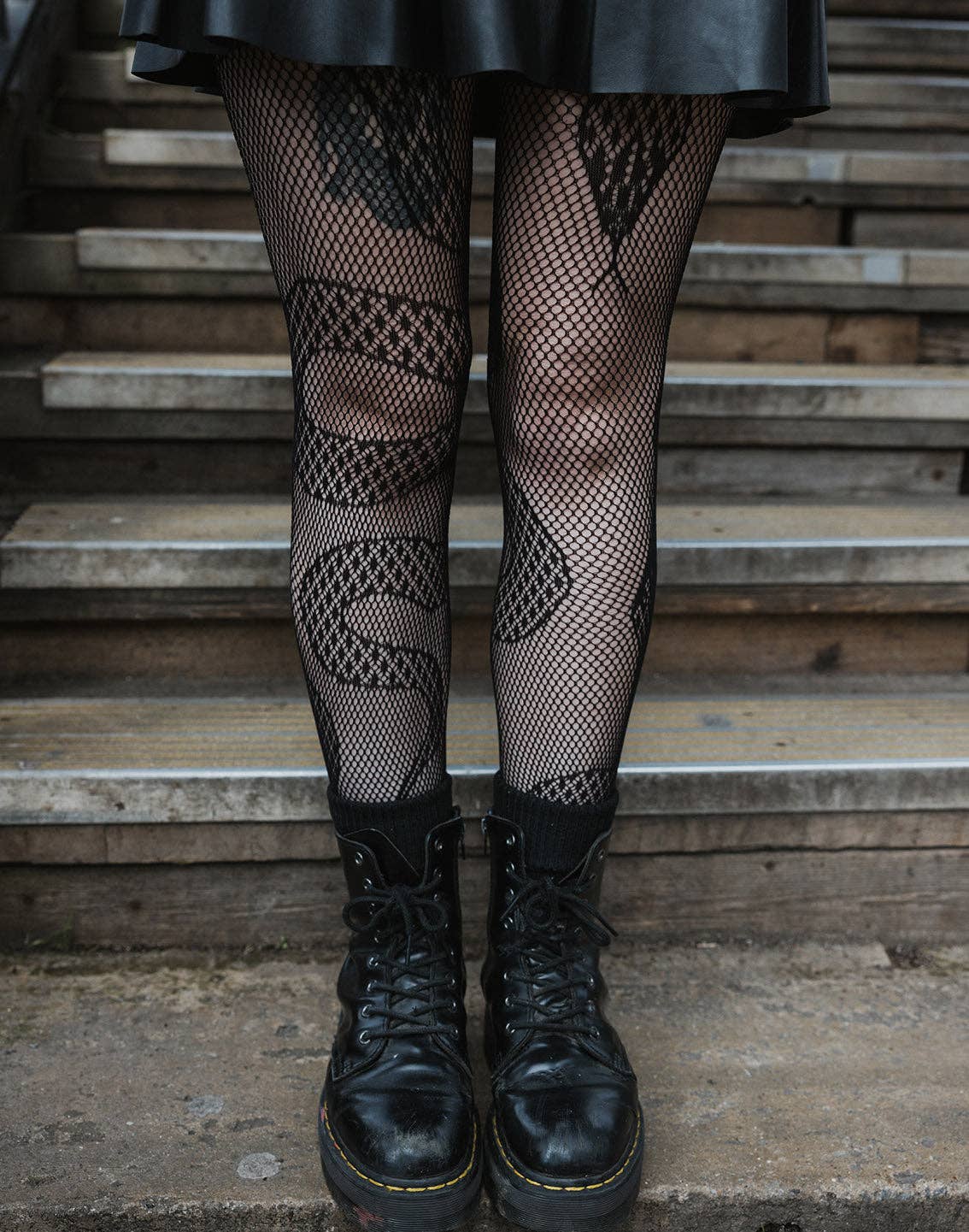 Pamela Mann - Snake Net Tights