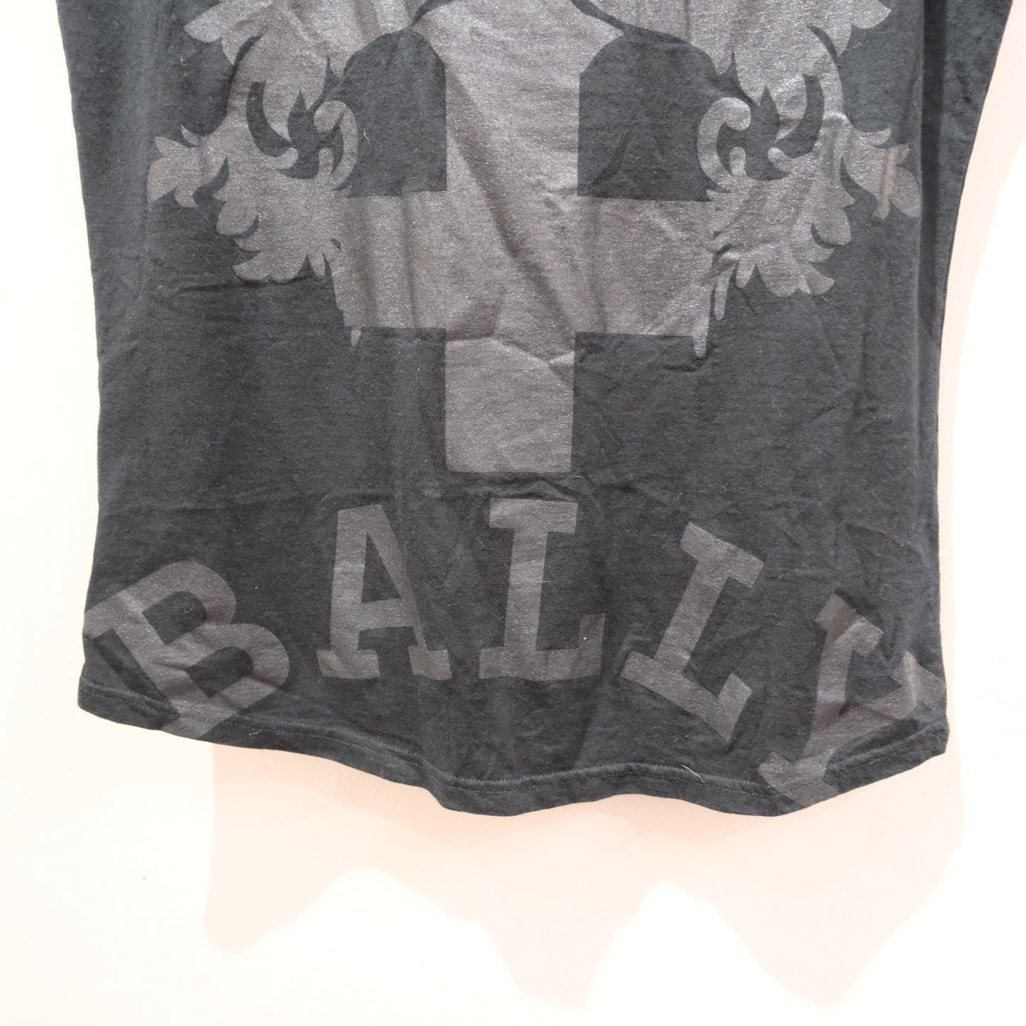 Vintage Bally Sleeveless Graphic Black Top – Designer Tank