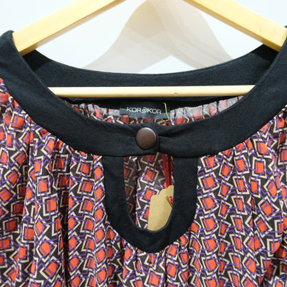 Vintage Kor@Kor Geometric Print Long Sleeve Top