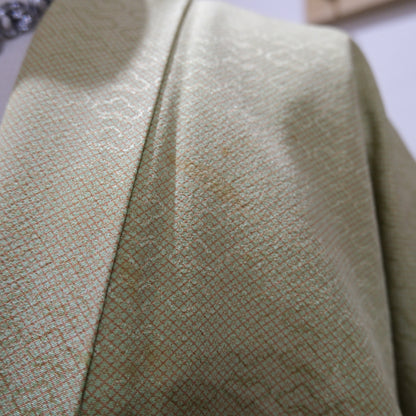 Vintage Japanese Kimono – Soft Sage Green Silk Haori Jacket – Traditional Floral Crest