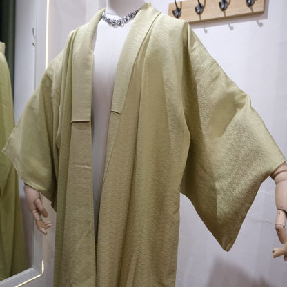 Vintage Japanese Kimono – Soft Sage Green Silk Haori Jacket – Traditional Floral Crest