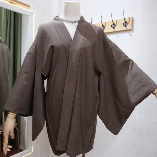 Vintage Japanese Brown Haori Jacket – Traditional Kimono Style Layering Piece