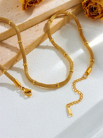 Signature Minimal Gold Chain – Sleek Everyday Luxe Necklace