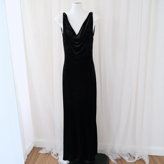 Vintage Studio IKO Black Velvet Gown – Made in Italy