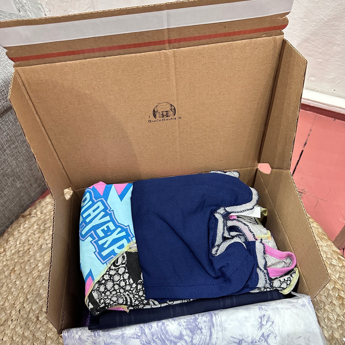 Bestseller Vintage Mystery Box ✨  5 Pieces | Worth £60+ | Only £23.95